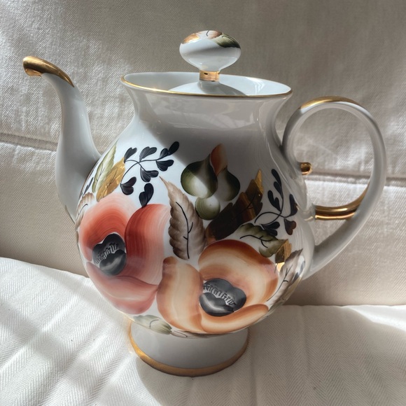 Vintage Russian Porcelain Teapot